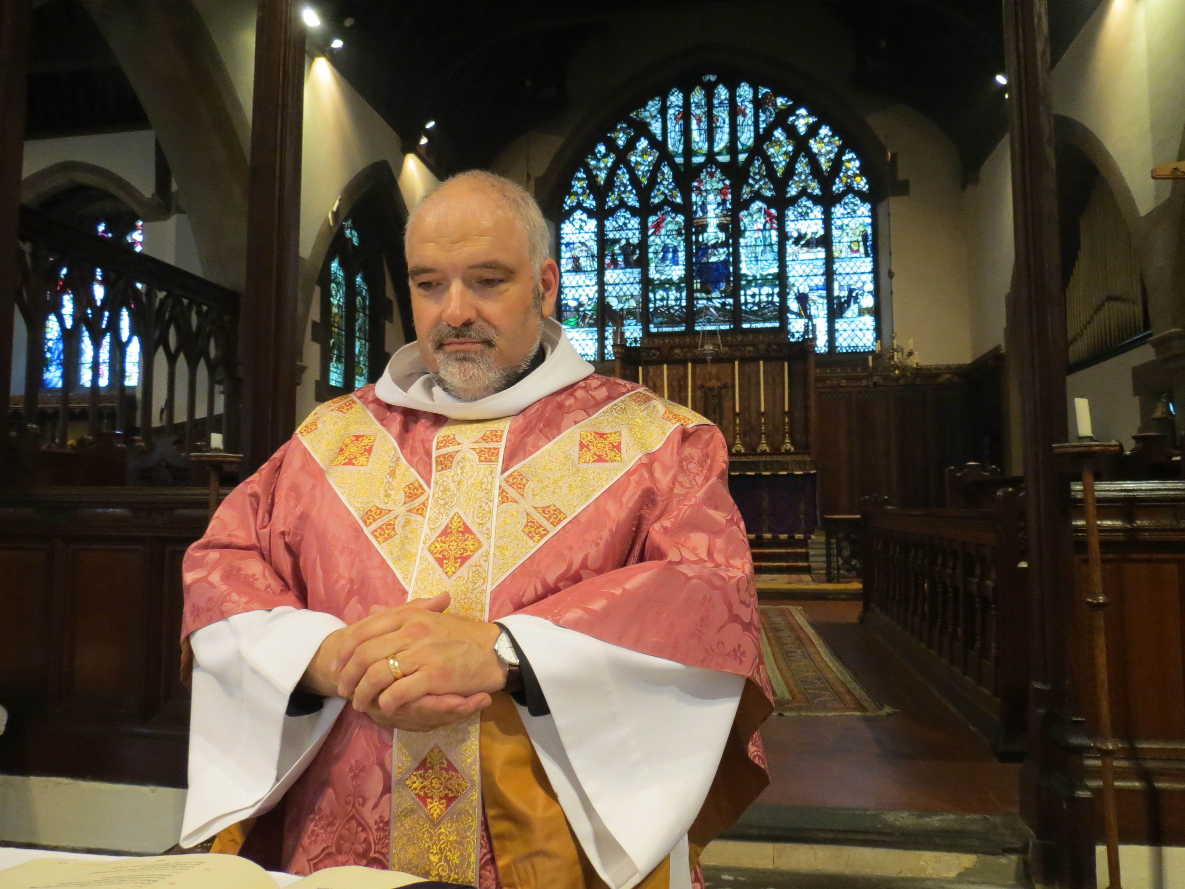 St Anselm's Hatch End | Sunday Mass