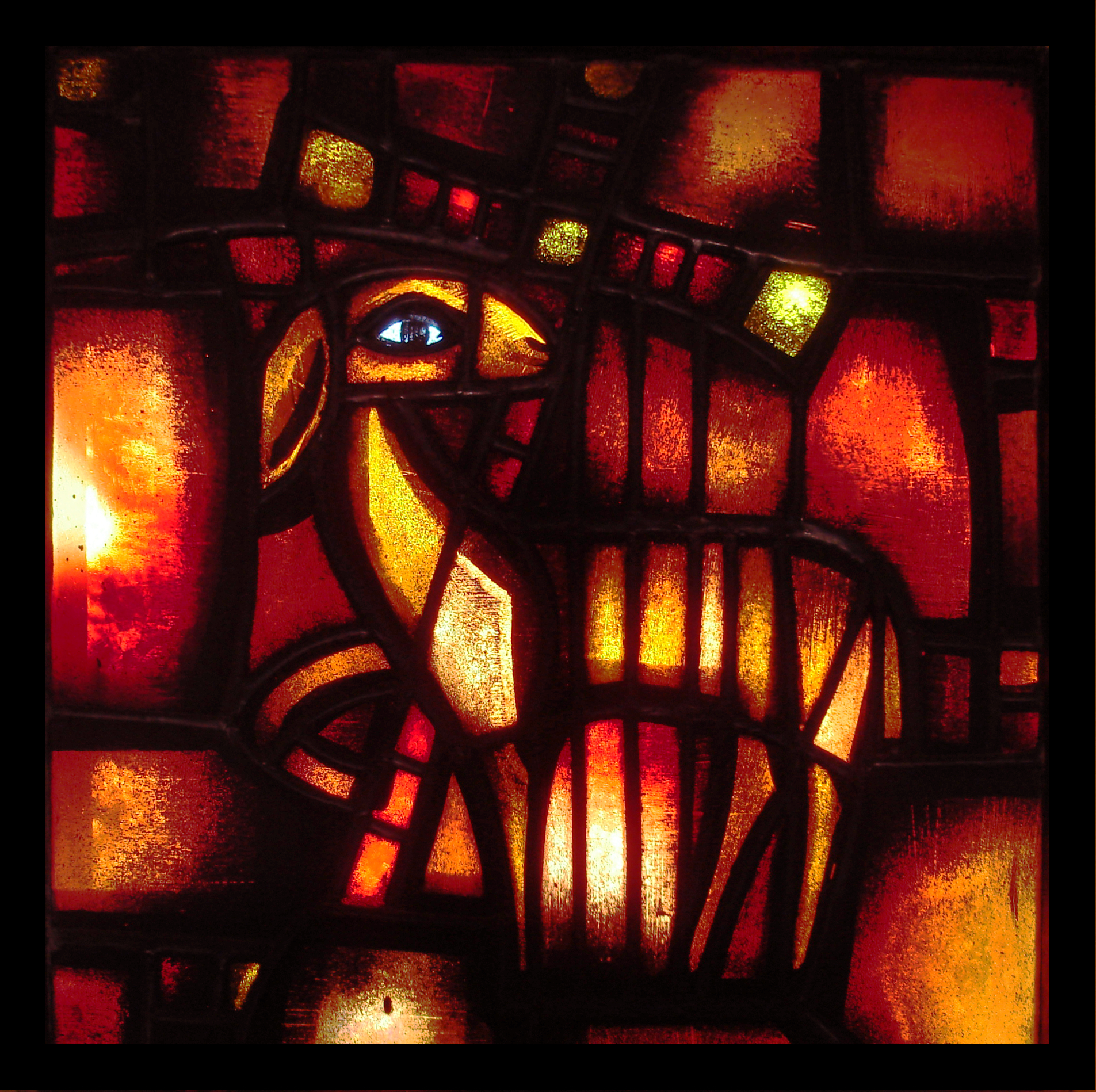 Taizé, Lamb of God. Adapted from https://www.flickr.com/photos/swperman/221072670 under the CC BY-NC-SA 2.0.